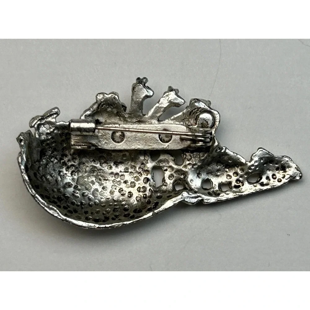Silver Tone Noahs Ark‎ Brooch Pin Animals Giraffe Elephant Made USA